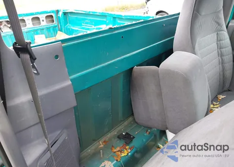 1994 Ford Ranger из США, поврежденный, VIN 1FTCR10A1RPA50265